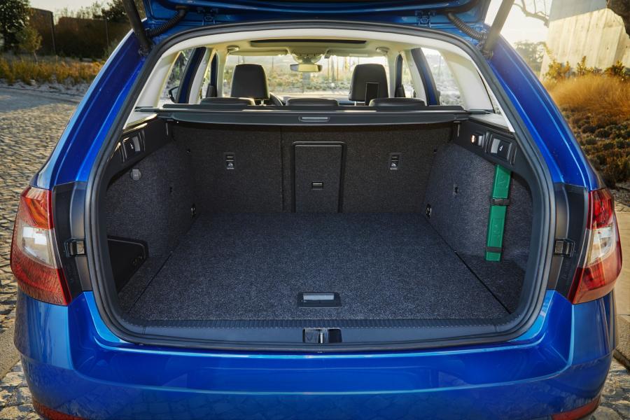 Багажник Skoda Octavia Combi (5E) 2017 года  (WW) (фото 8 из 20)